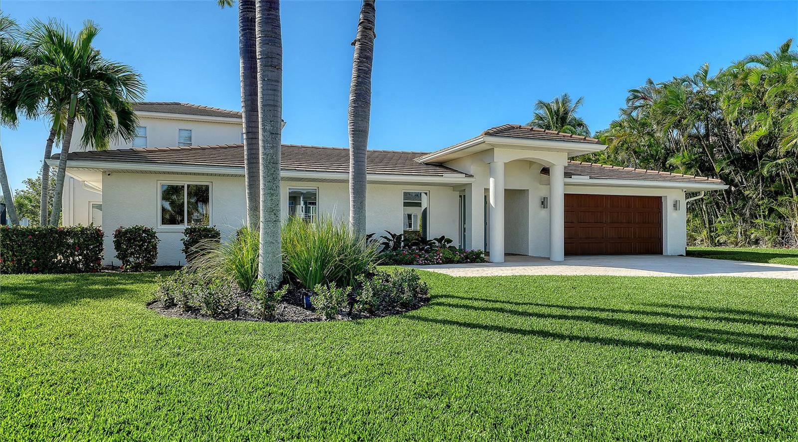 690 OLD COMPASS RD, LONGBOAT KEY, FL — photo 9