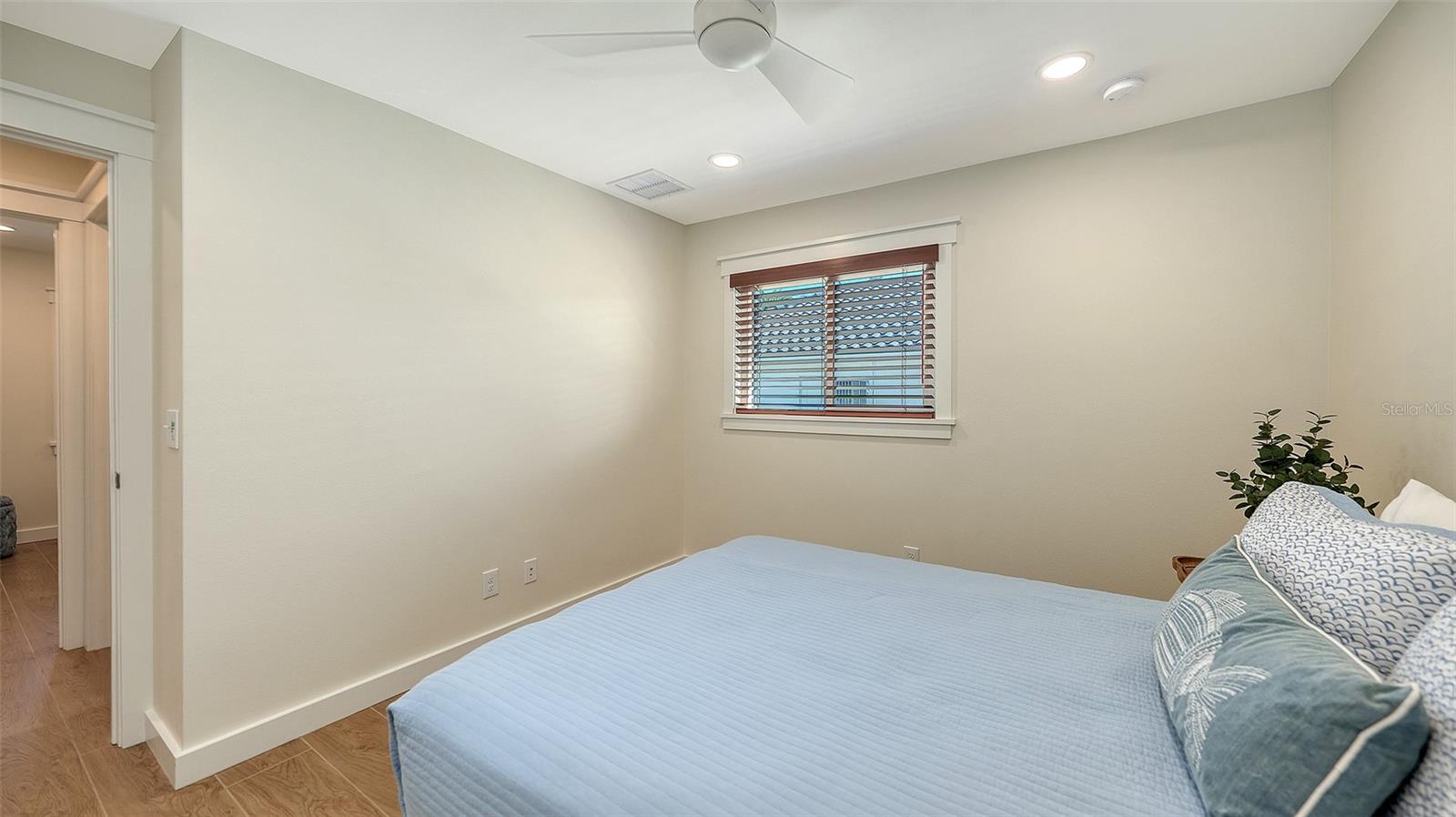 690 OLD COMPASS RD, LONGBOAT KEY, FL — photo 76