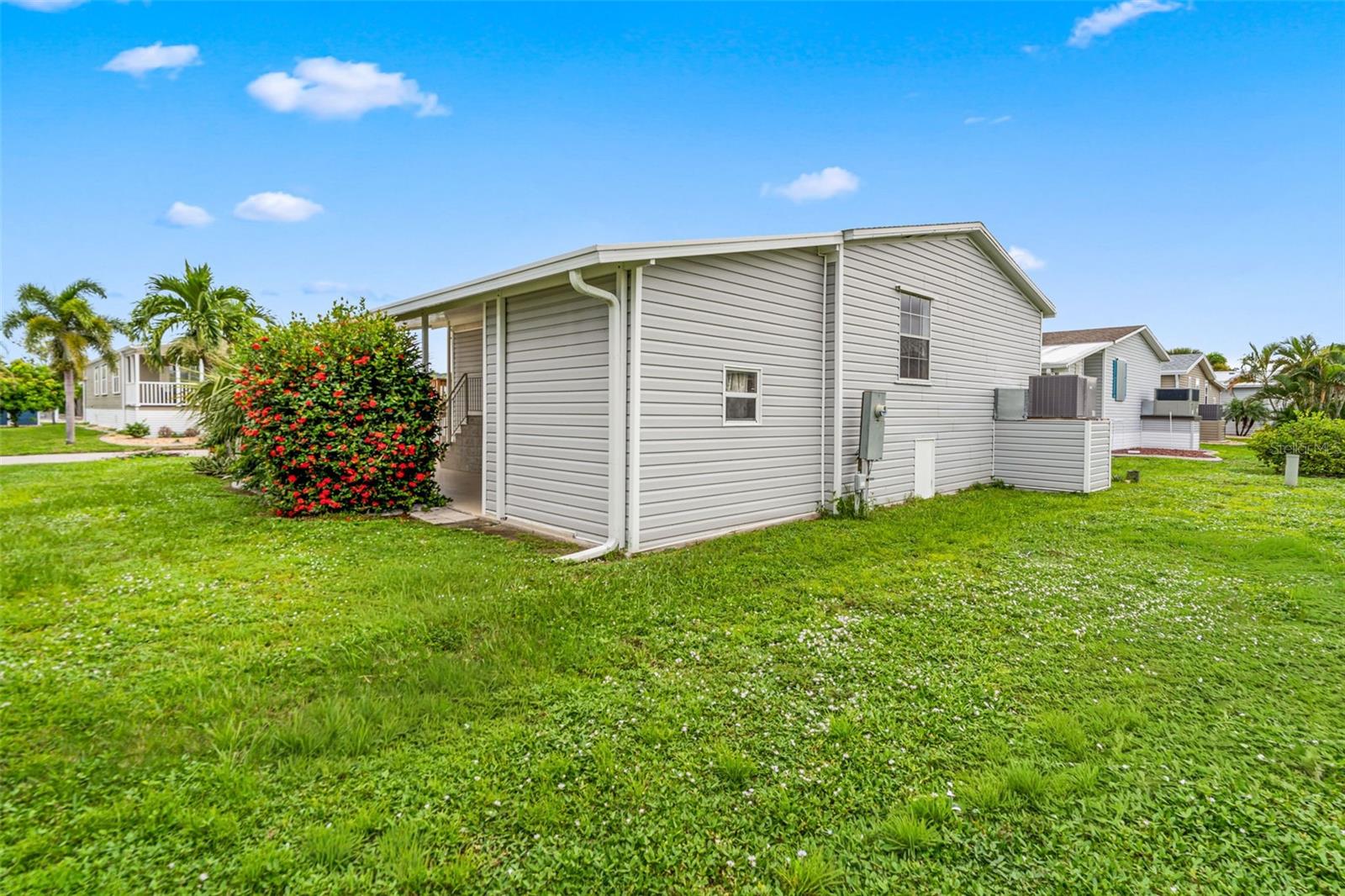 15 FREEMAN AVE, PUNTA GORDA, FL — photo 35