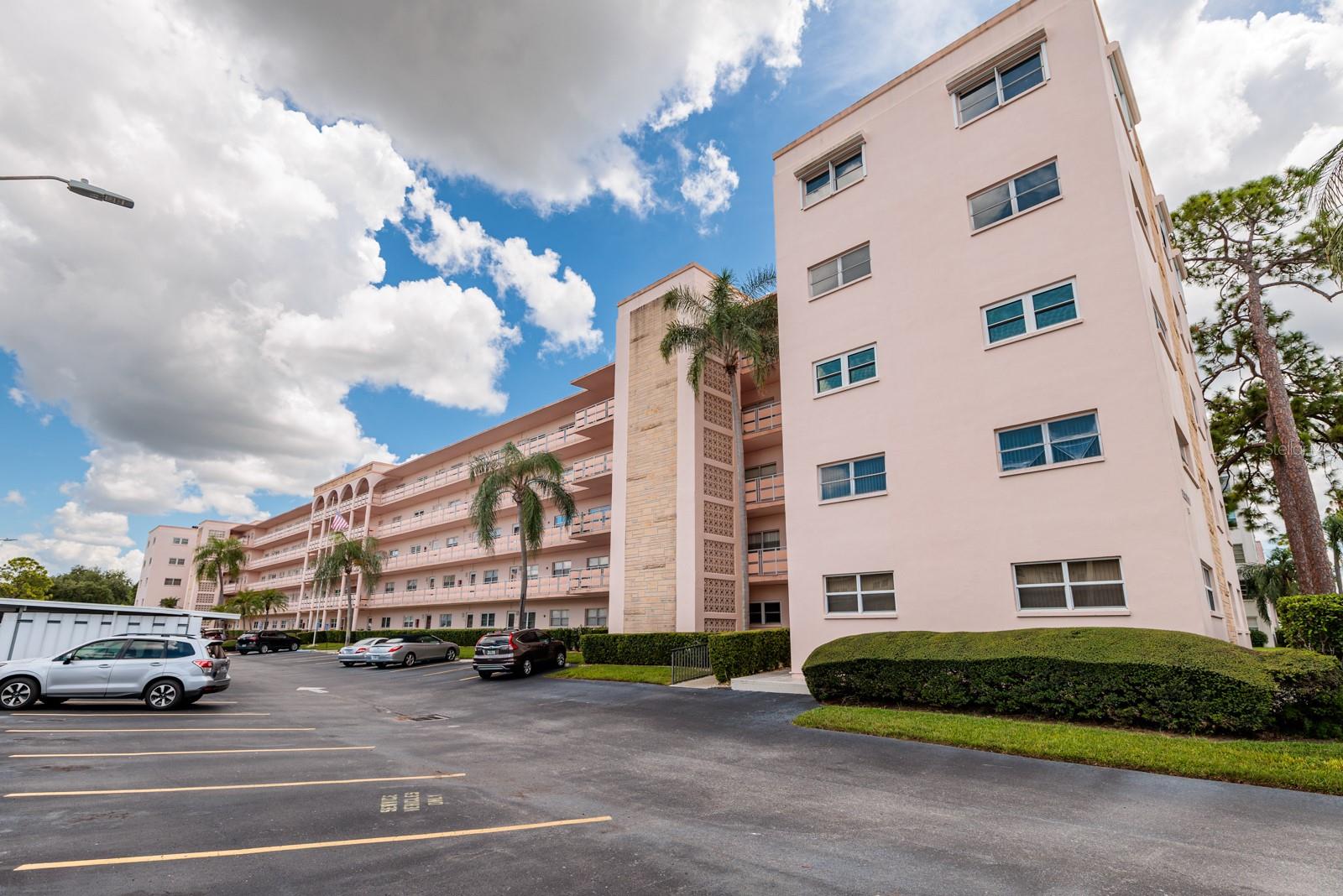 5623 80TH ST N #504, ST PETERSBURG, FL