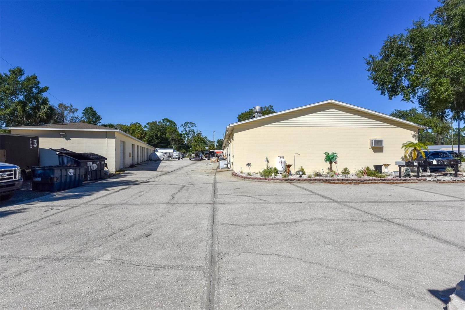 703 S STATE ST, BUNNELL, FL — photo 24