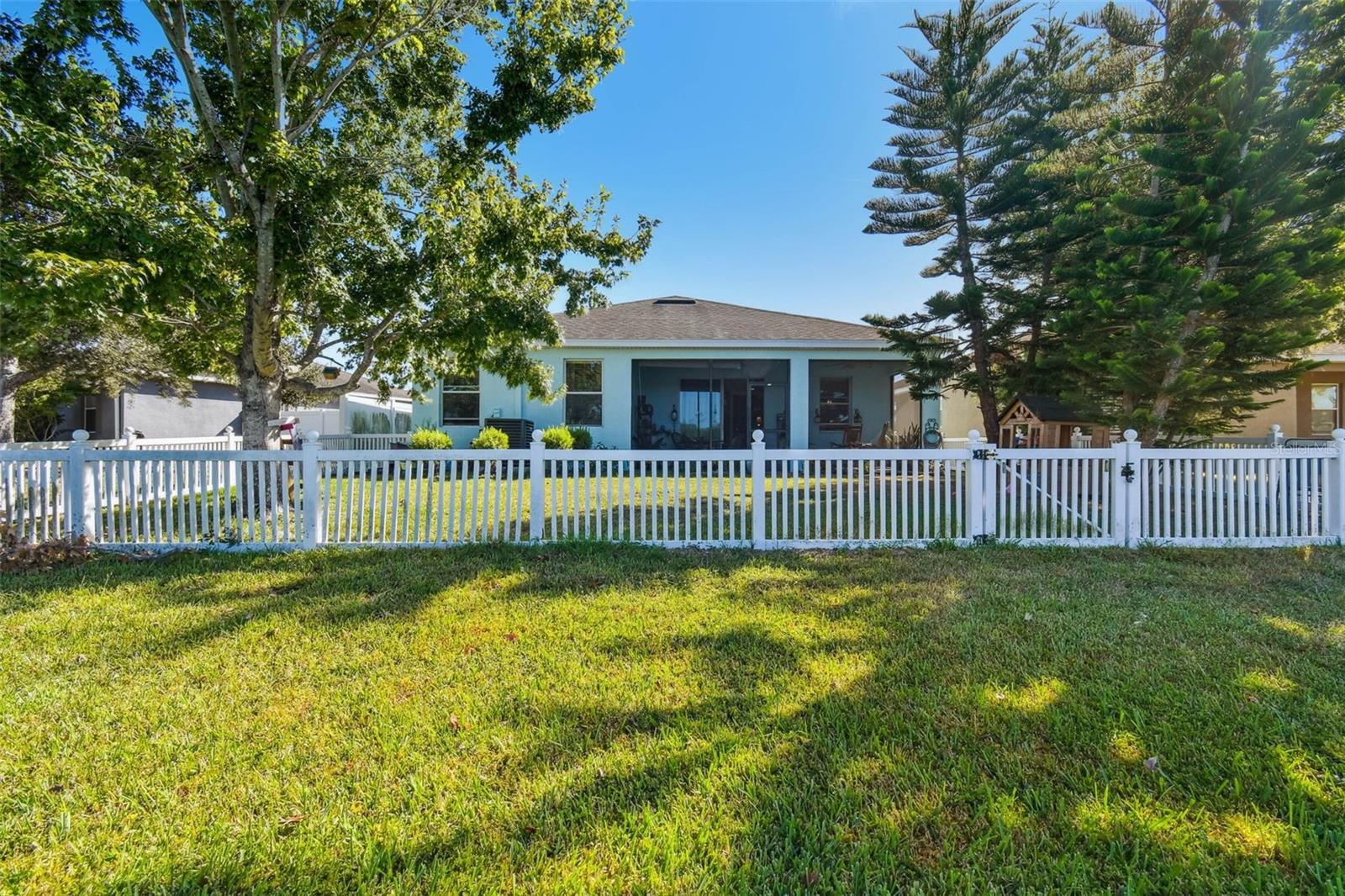 1110 LAUREN MANOR LOOP, RUSKIN, FL — photo 45
