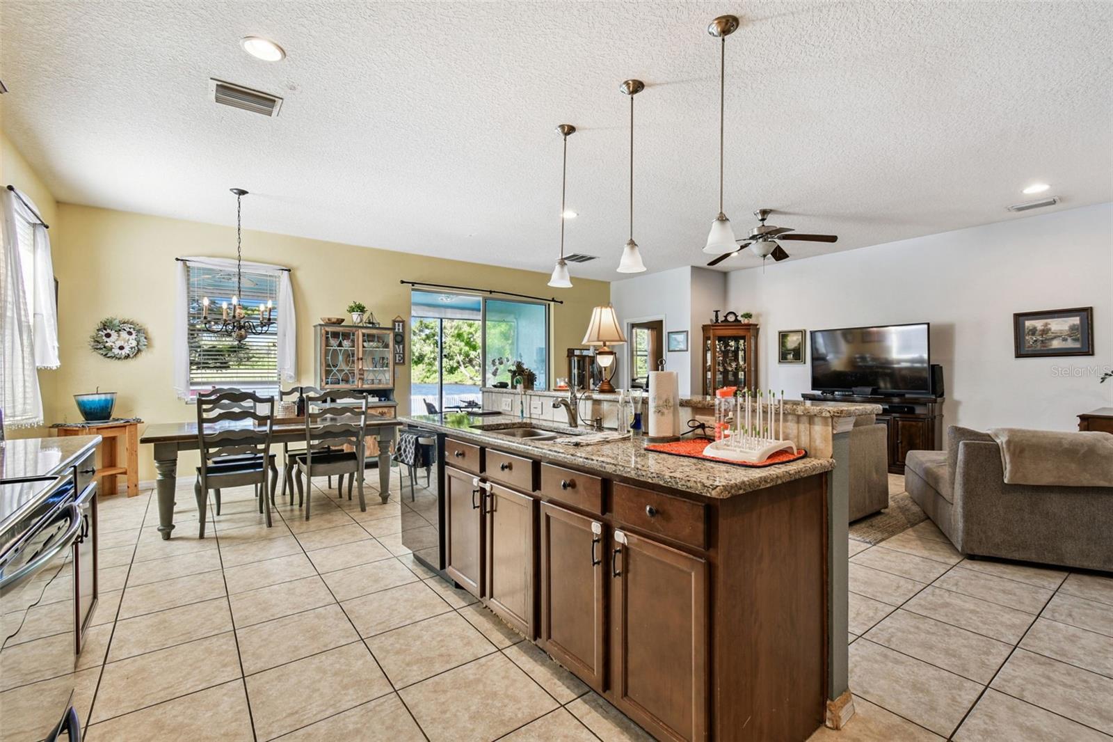 1110 LAUREN MANOR LOOP, RUSKIN, FL — photo 15