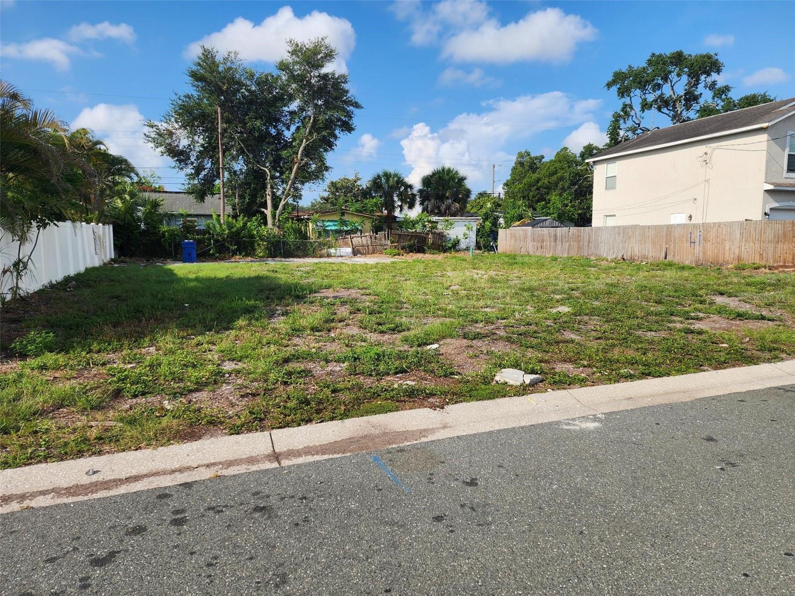 1748 31ST AVE N, ST PETERSBURG, FL — photo 3