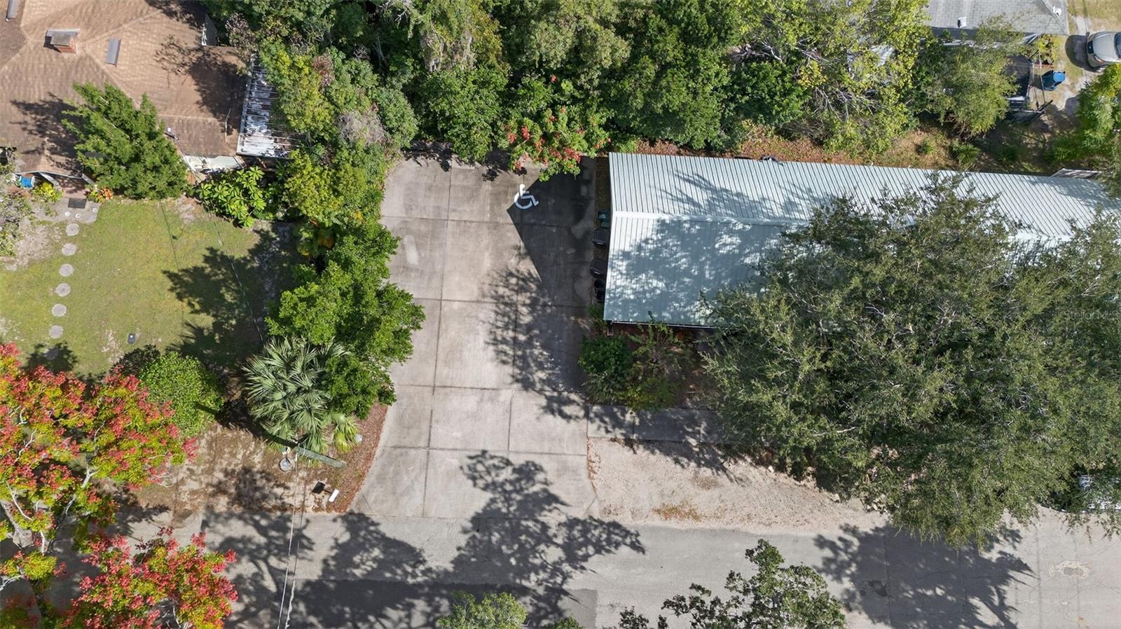 237 E PLYMOUTH AVE, DELAND, FL — photo 41
