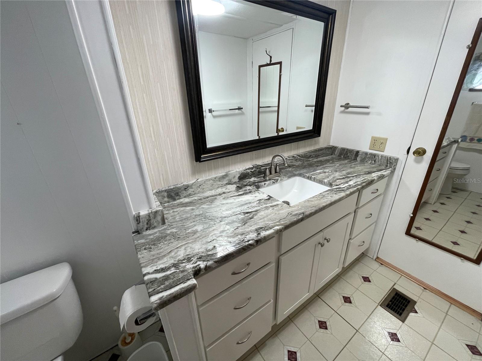 504 49TH C AVENUE DR E, BRADENTON, FL — photo 23