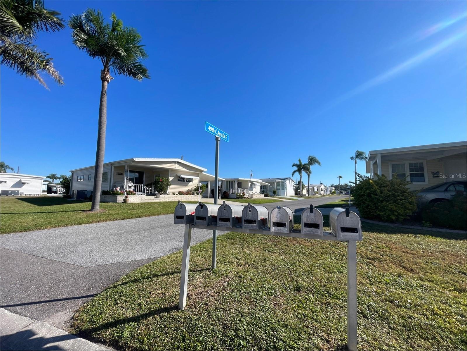 504 49TH C AVENUE DR E, BRADENTON, FL — photo 43