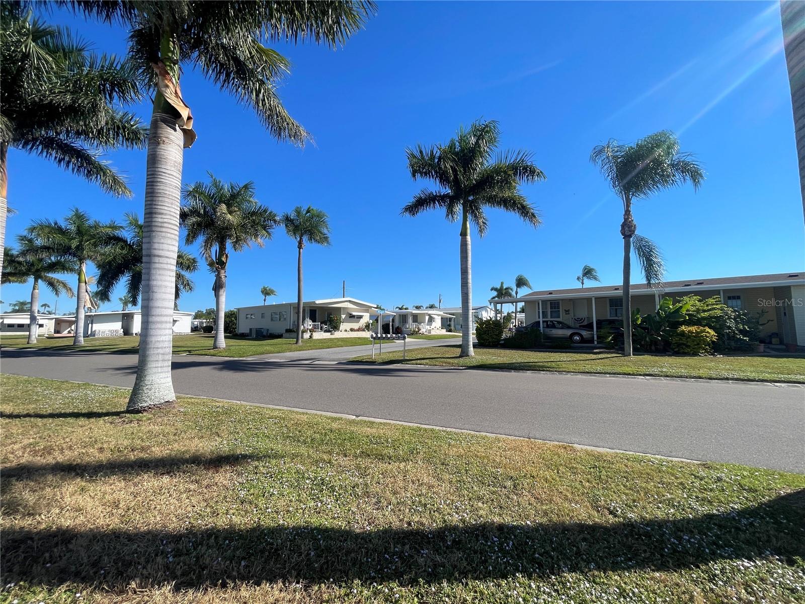 504 49TH C AVENUE DR E, BRADENTON, FL — photo 48