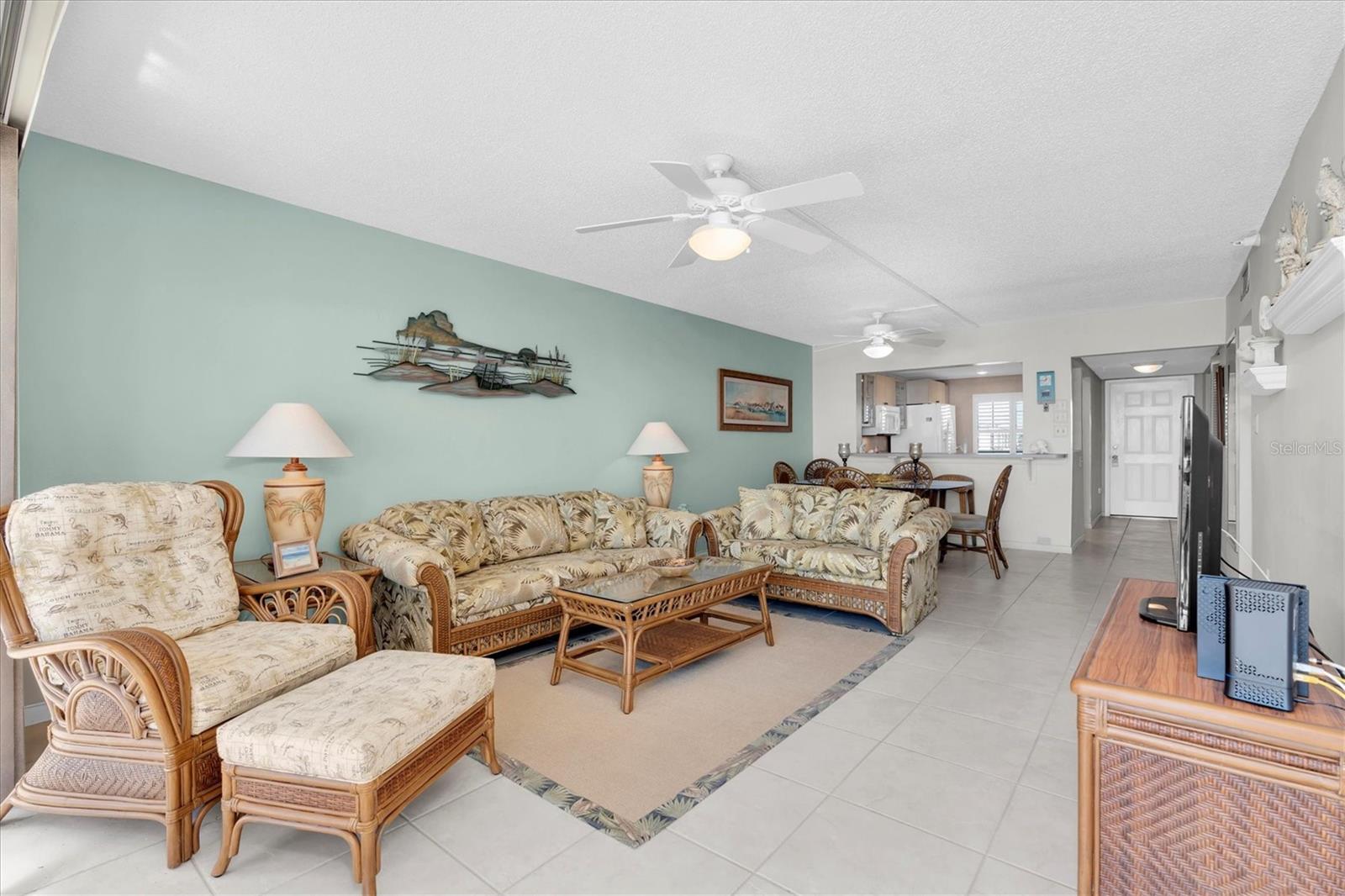 14950 GULF BLVD #402, MADEIRA BEACH, FL — photo 4