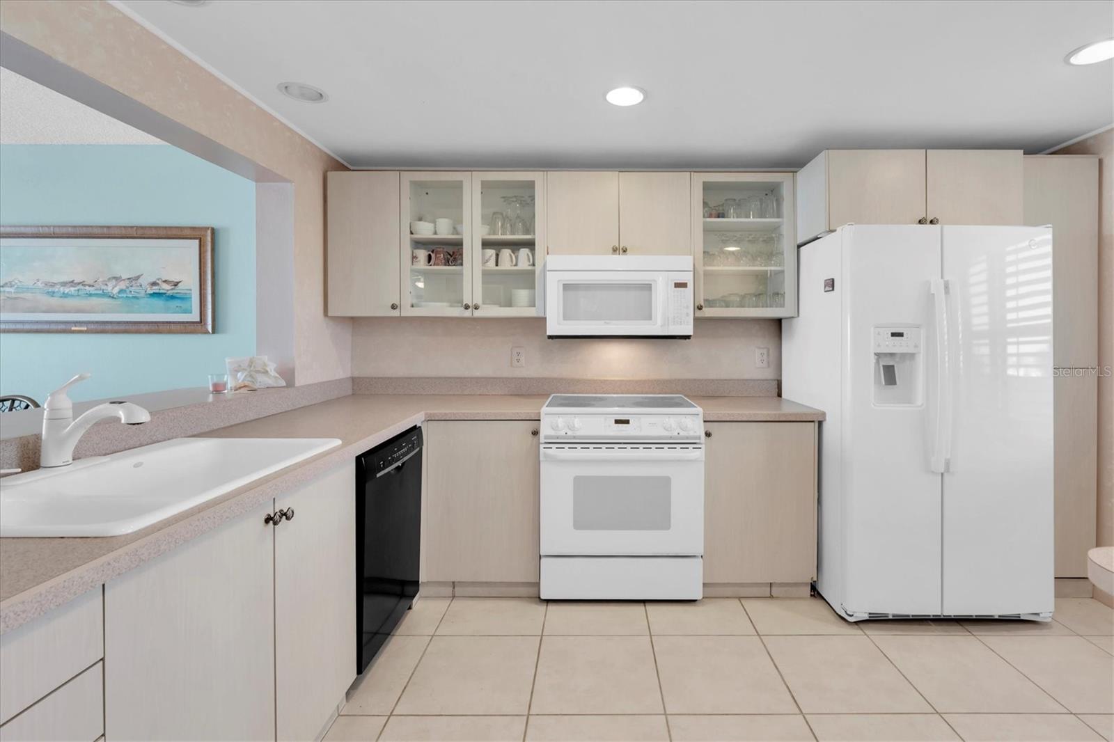 14950 GULF BLVD #402, MADEIRA BEACH, FL — photo 8