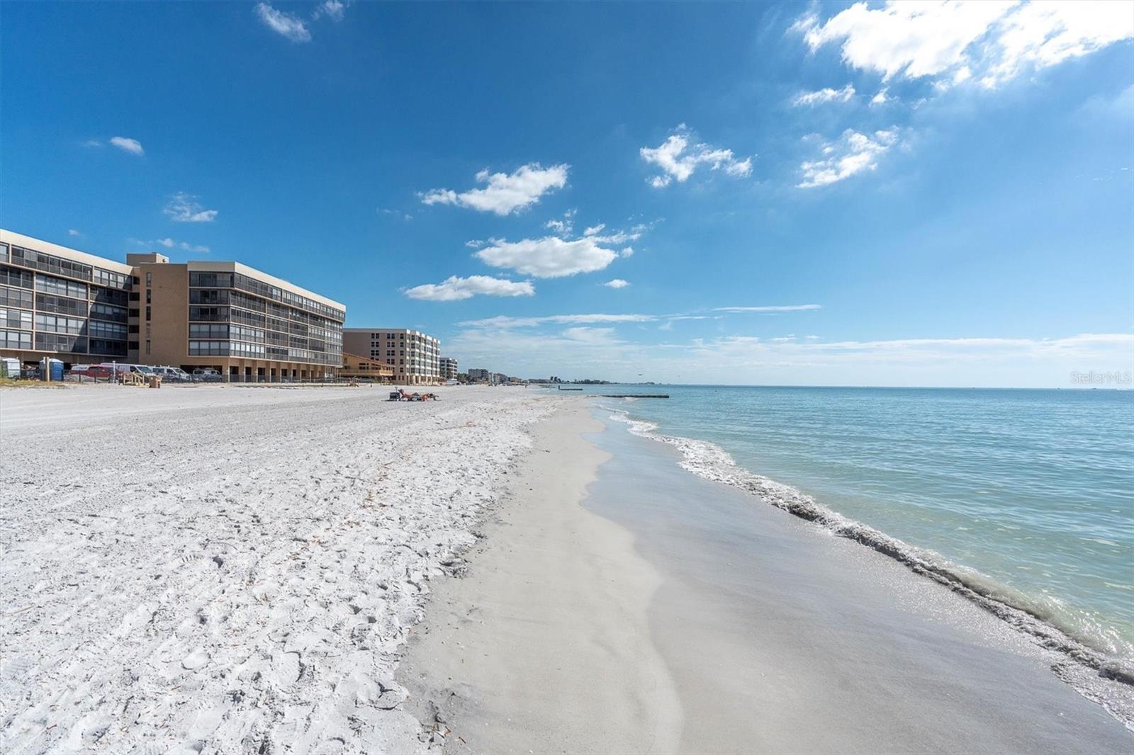 14950 GULF BLVD #402, MADEIRA BEACH, FL — photo 31