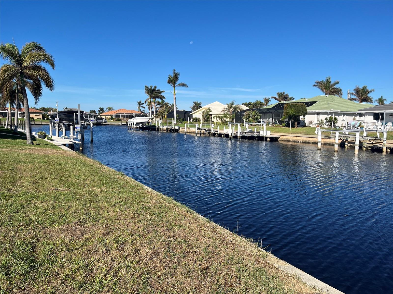 1114 LUCIA DR, PUNTA GORDA, FL
