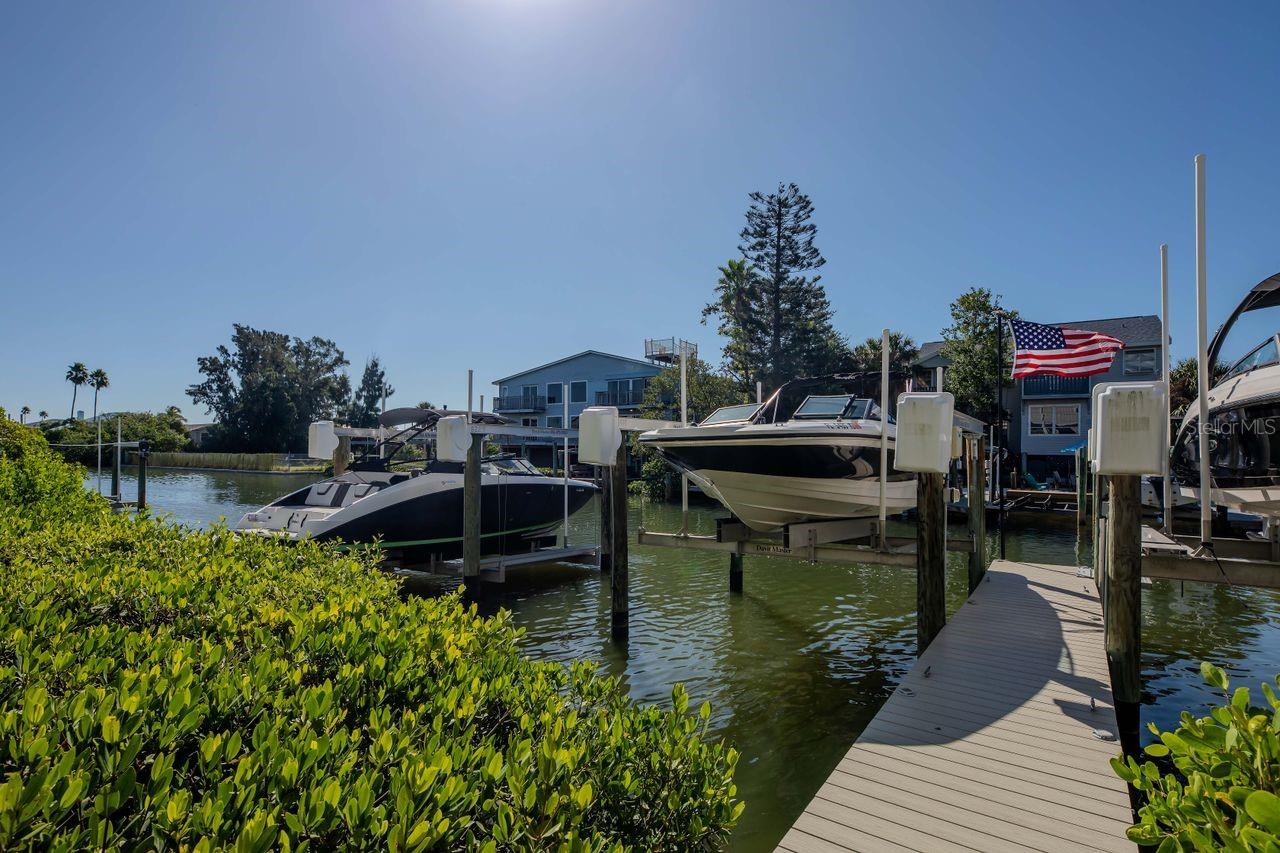 196 HAVEN BEACH DR, INDIAN ROCKS BEACH, FL — photo 47