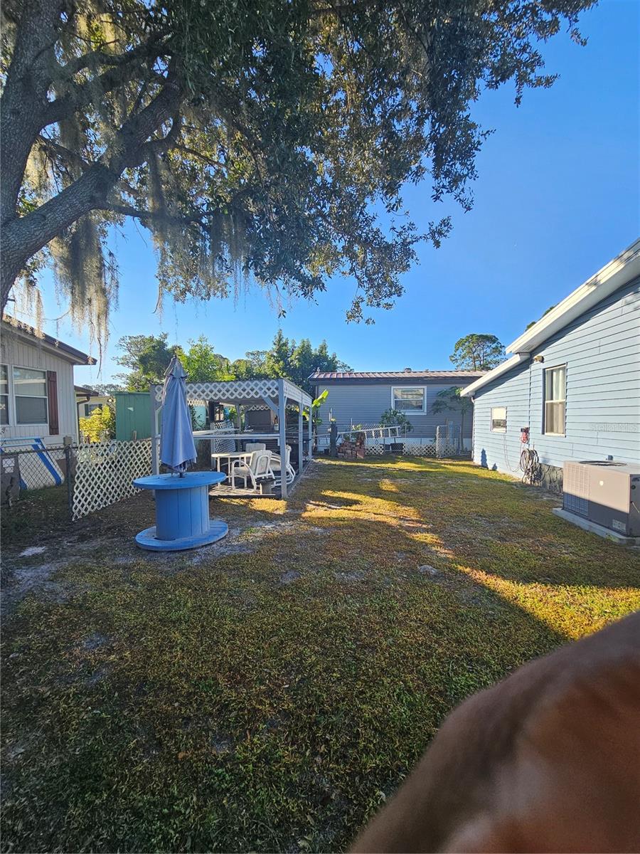 113 MAPLE DR, DEBARY, FL — photo 22