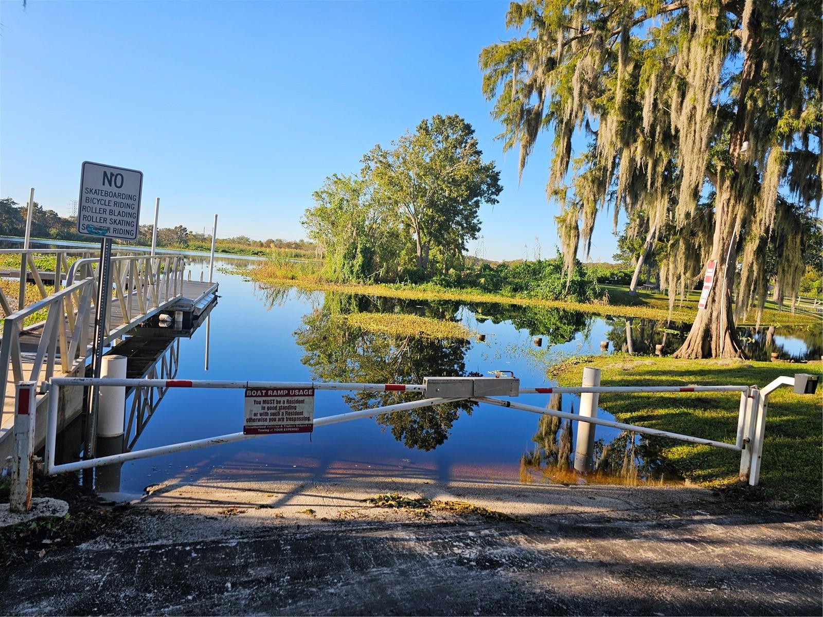 113 MAPLE DR, DEBARY, FL — photo 31