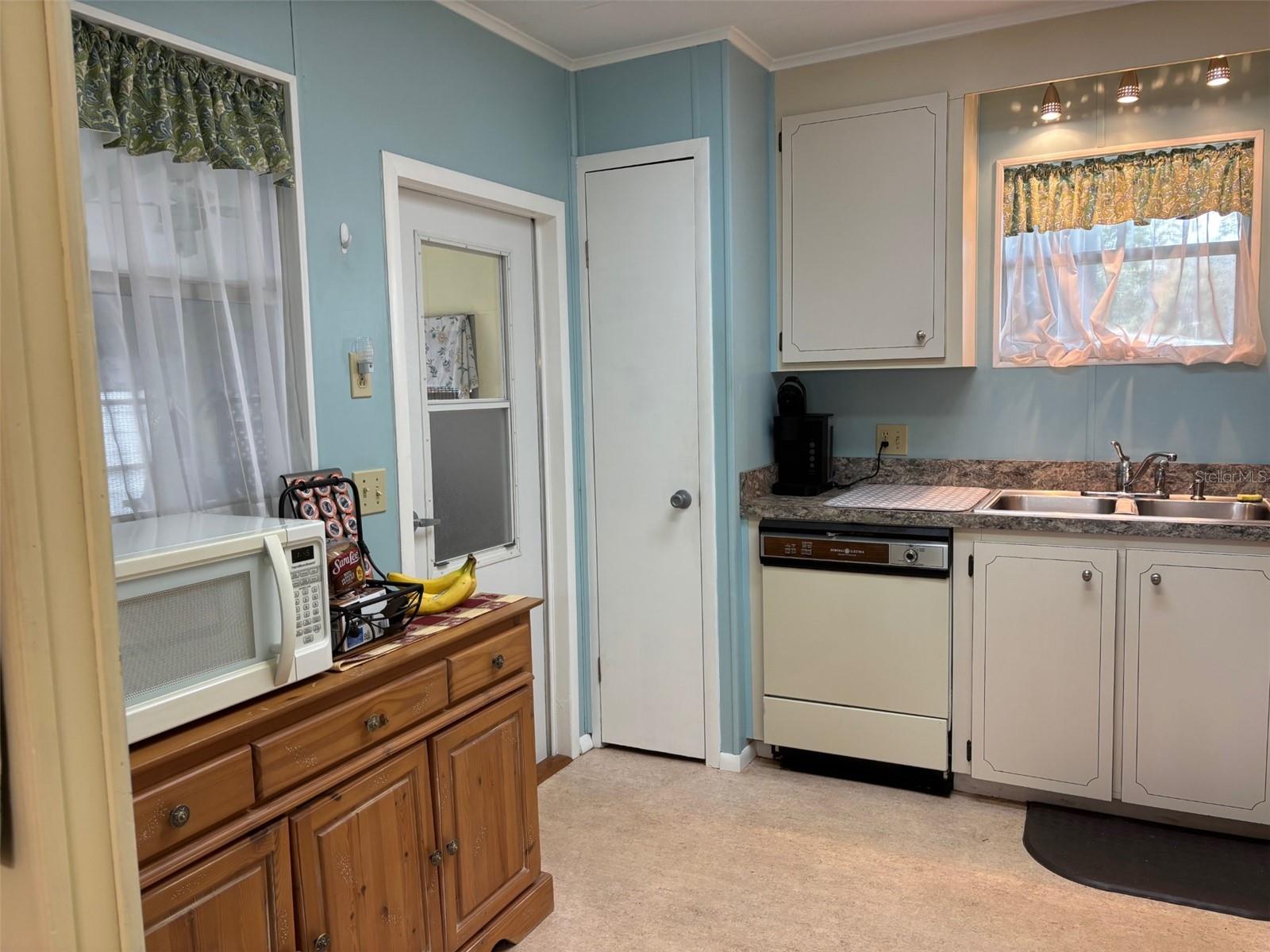 6033 GRAND OAKS DR SE, WINTER HAVEN, FL — photo 8