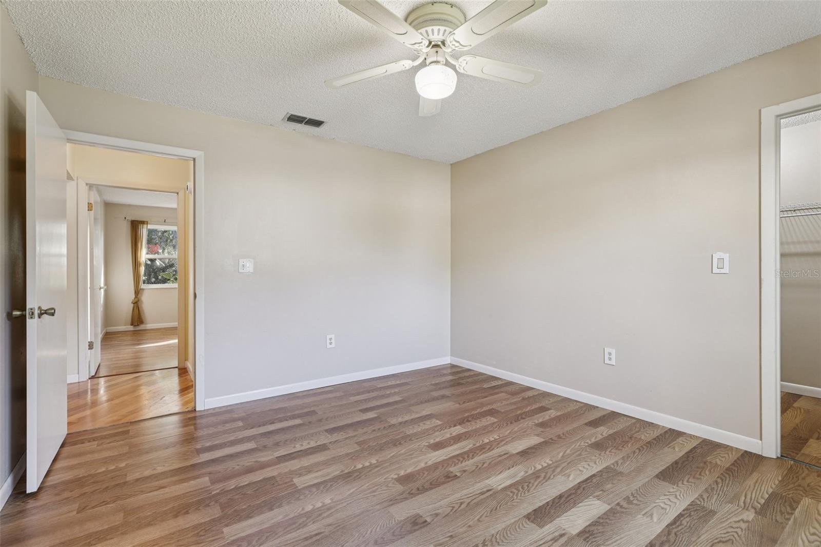 304 BRIGADOON CIR, LEESBURG, FL — photo 54