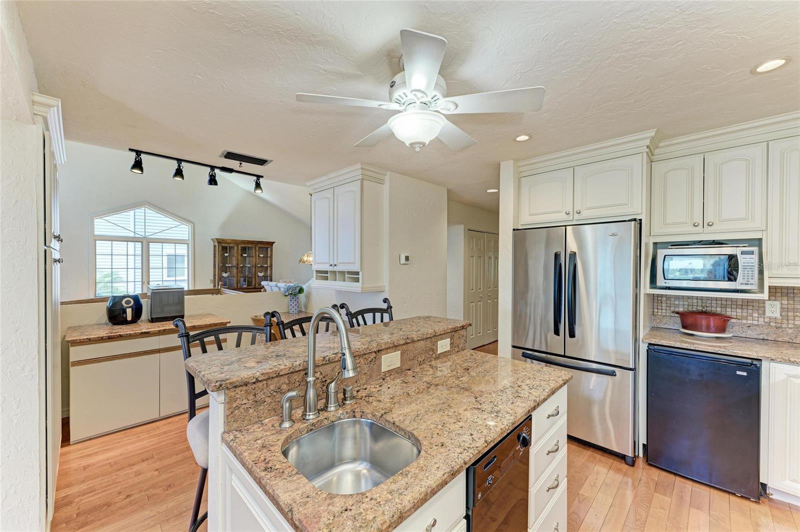 12 TIDY ISLAND BLVD, BRADENTON, FL — photo 31