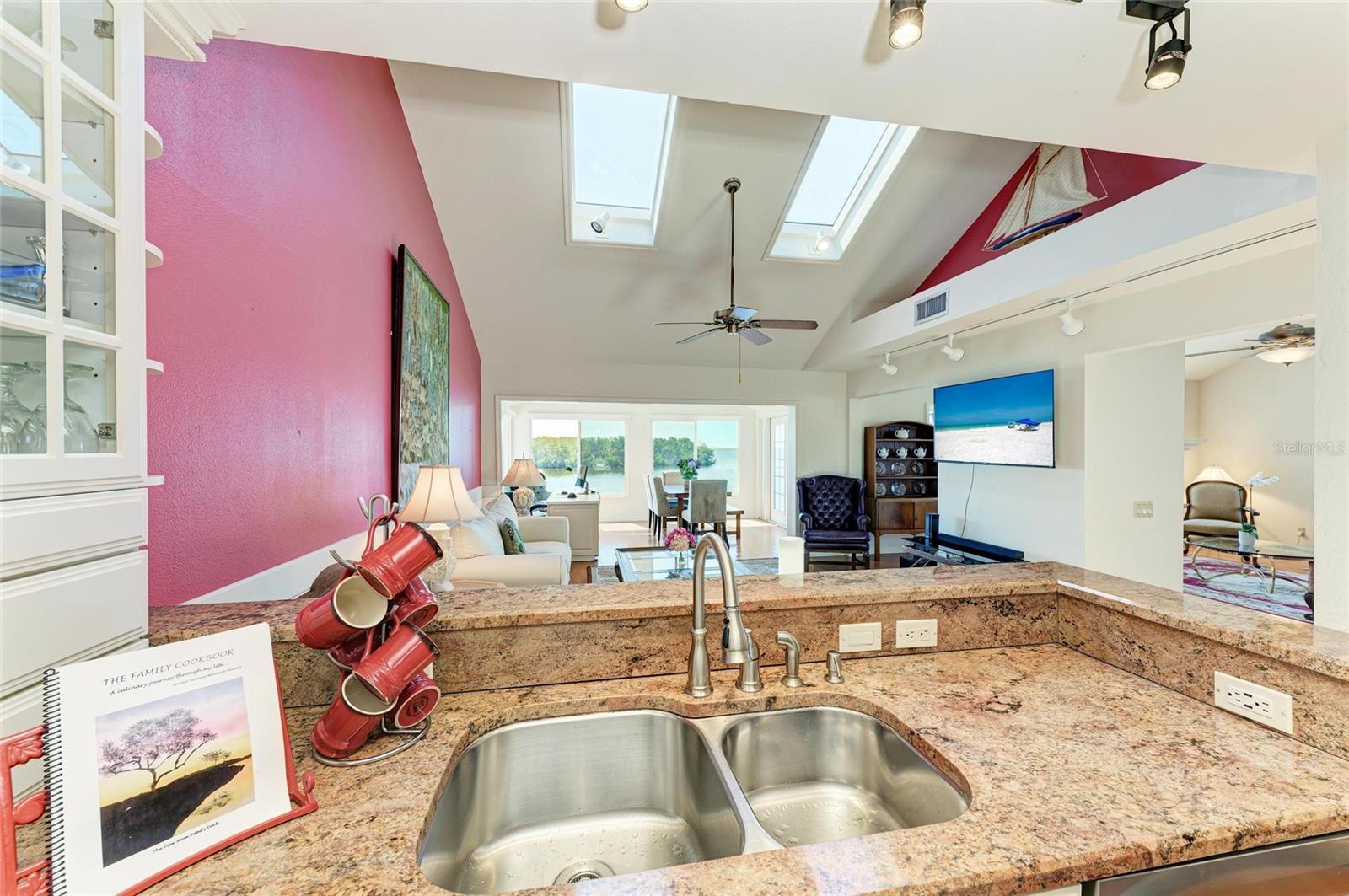 12 TIDY ISLAND BLVD, BRADENTON, FL — photo 32