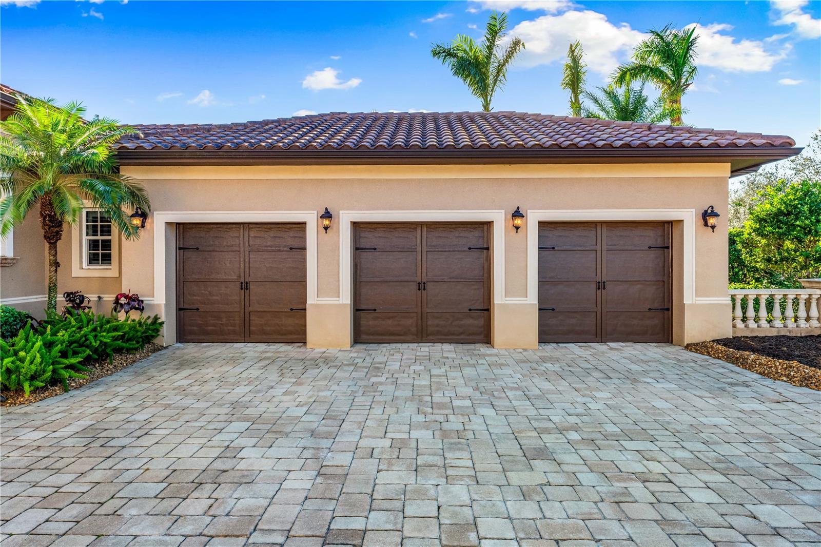 8376 CATAMARAN CIR, LAKEWOOD RANCH, FL — photo 9