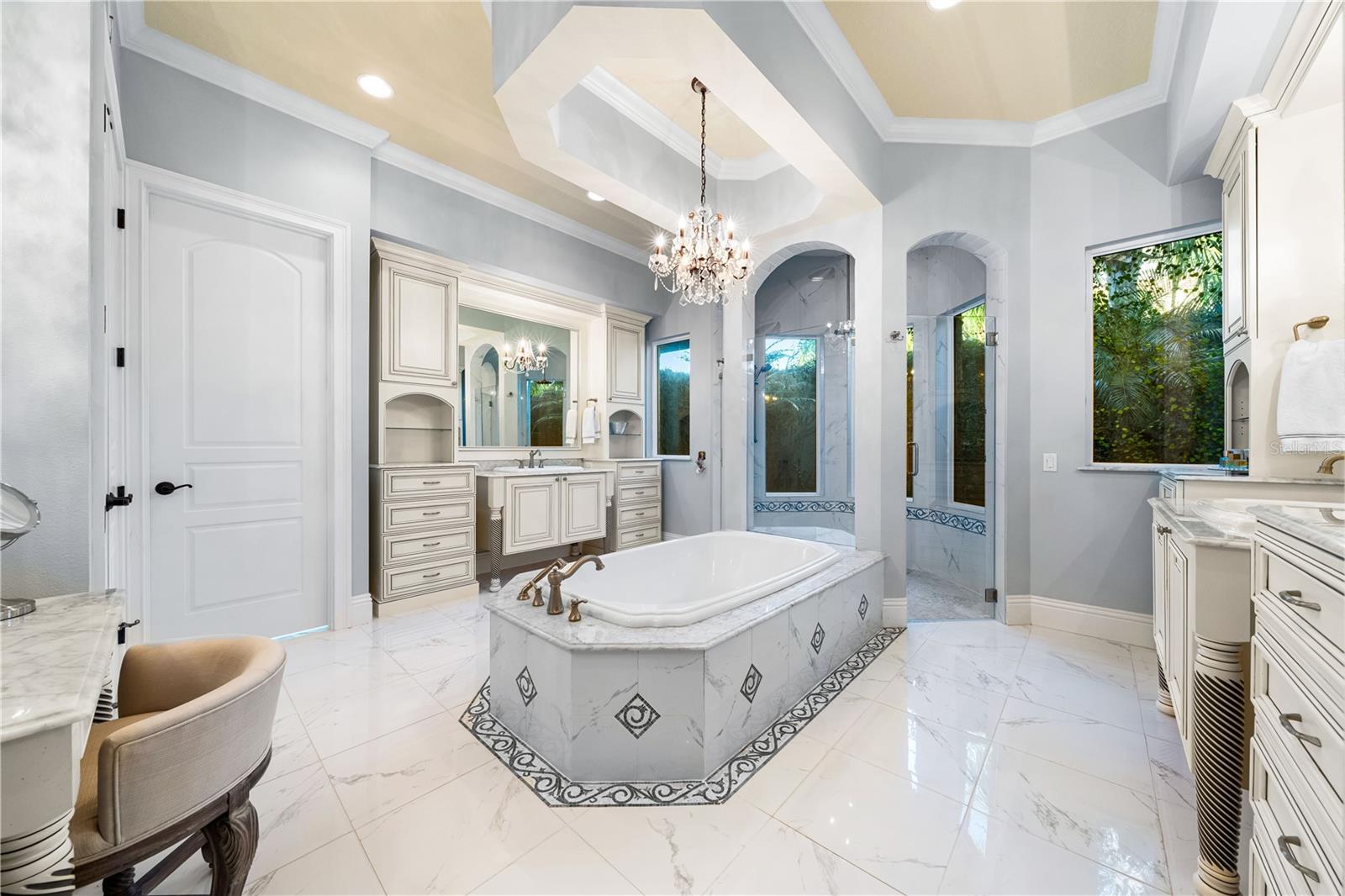 8376 CATAMARAN CIR, LAKEWOOD RANCH, FL — photo 39