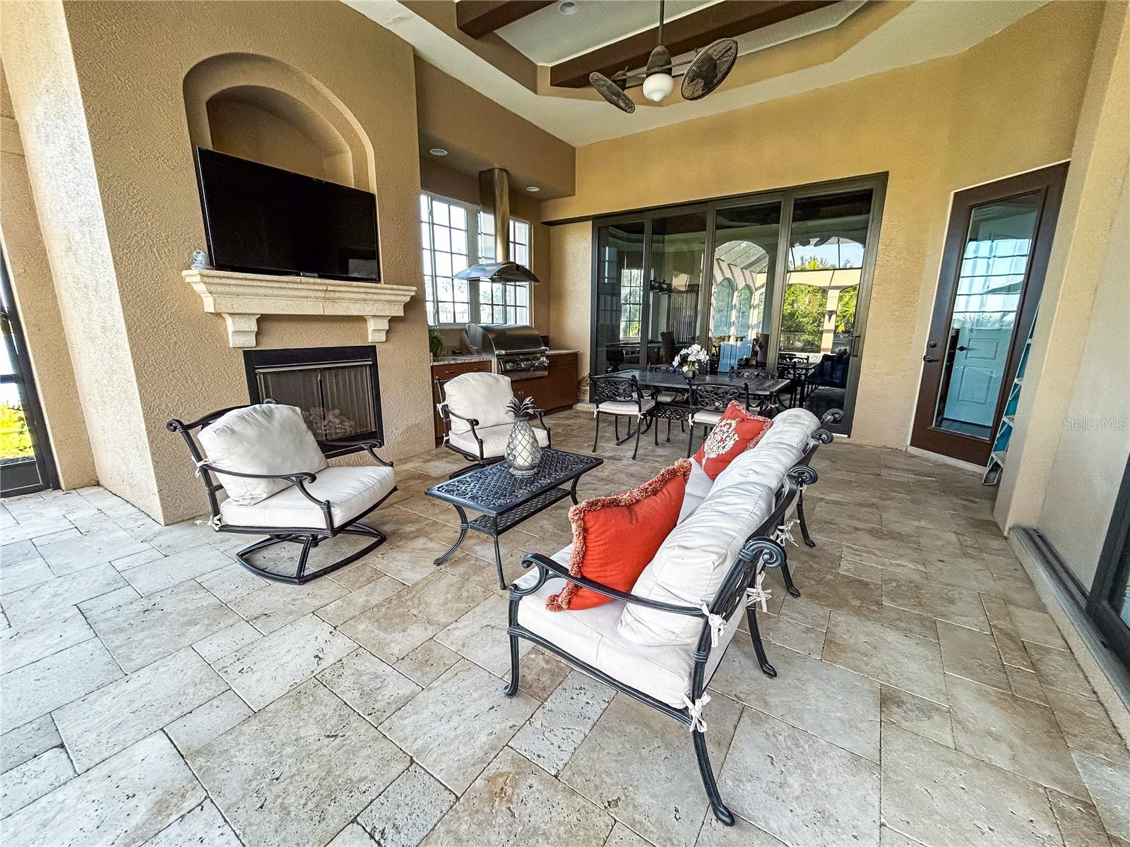 8376 CATAMARAN CIR, LAKEWOOD RANCH, FL — photo 57