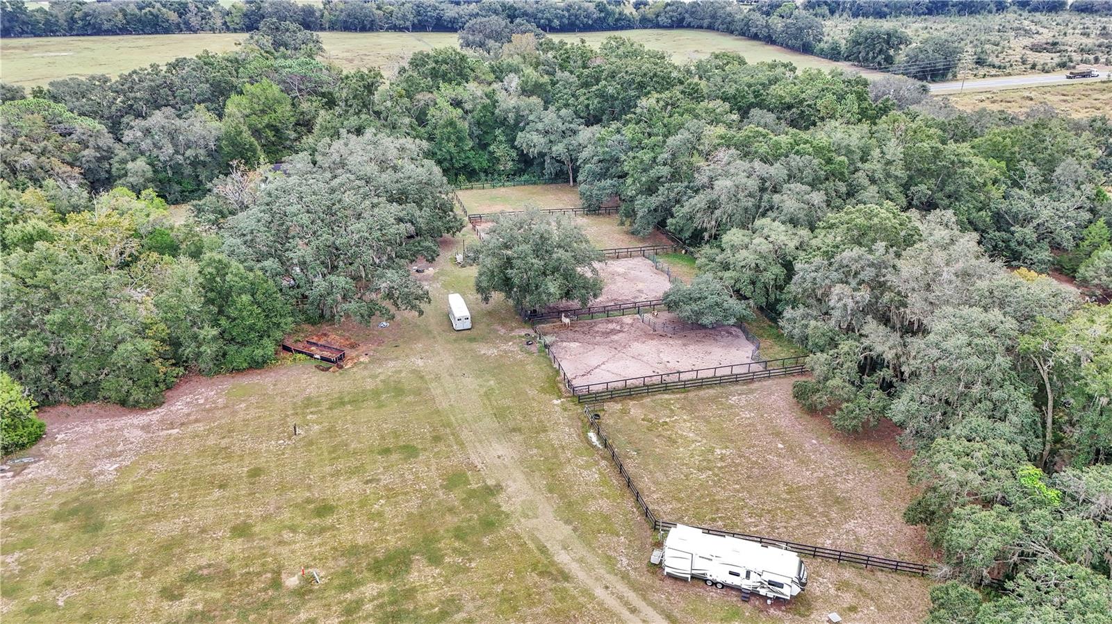 19597 SE 70TH LN, MORRISTON, FL — photo 5