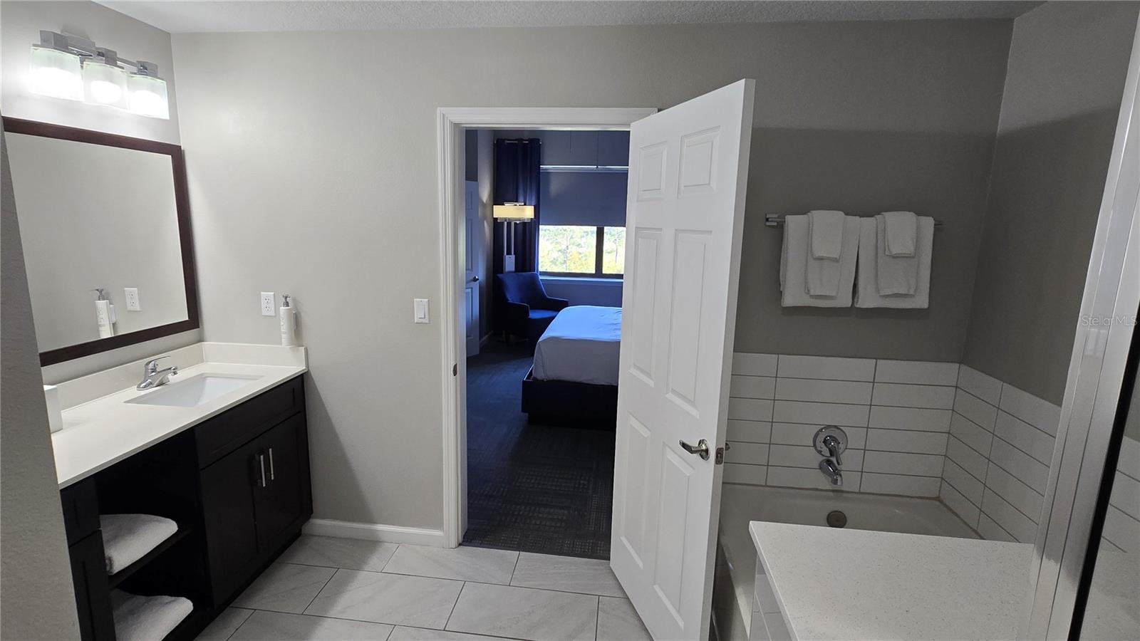 14501 GROVE RESORT AVE #1603, WINTER GARDEN, FL — photo 16