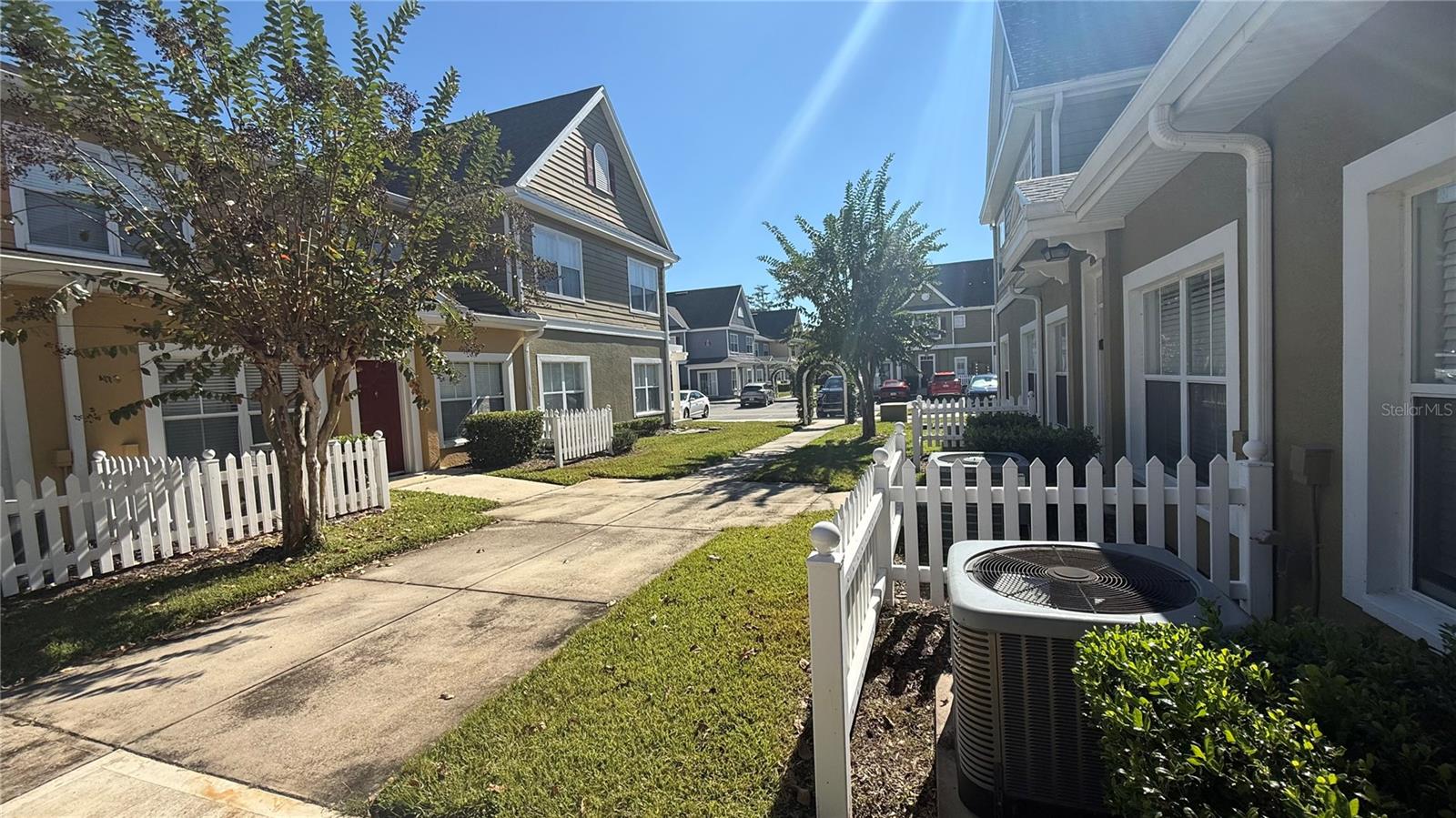 4563 YELLOWGOLD RD E #106, KISSIMMEE, FL — photo 2