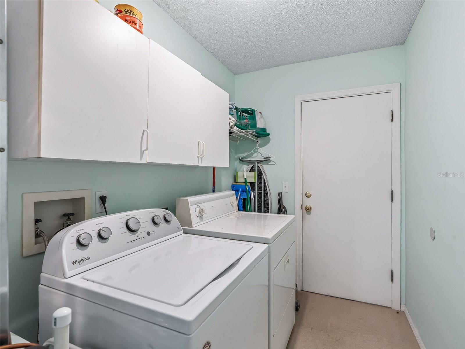 304 SAN MARINO DR, THE VILLAGES, FL — photo 36