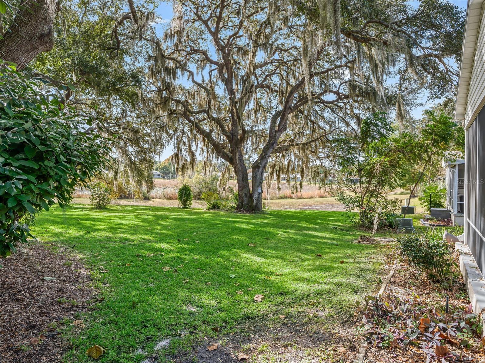 304 SAN MARINO DR, THE VILLAGES, FL — photo 43