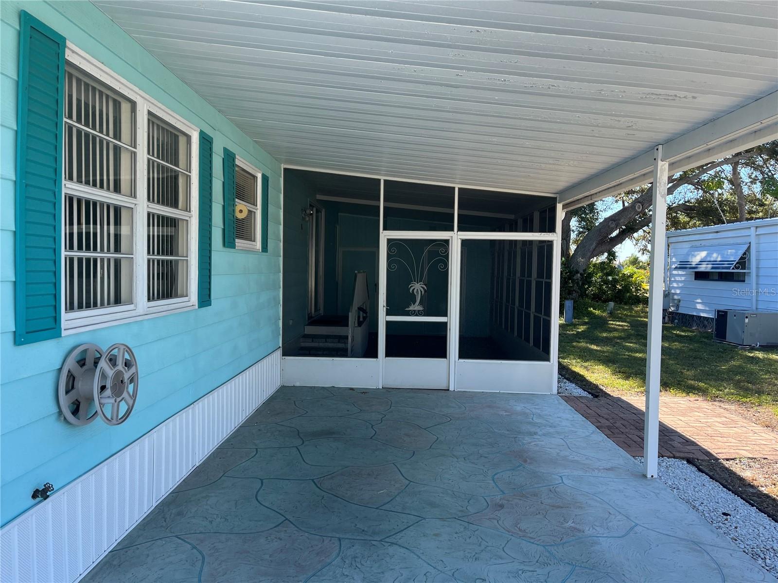 518 CERVINA DR N, VENICE, FL — photo 6
