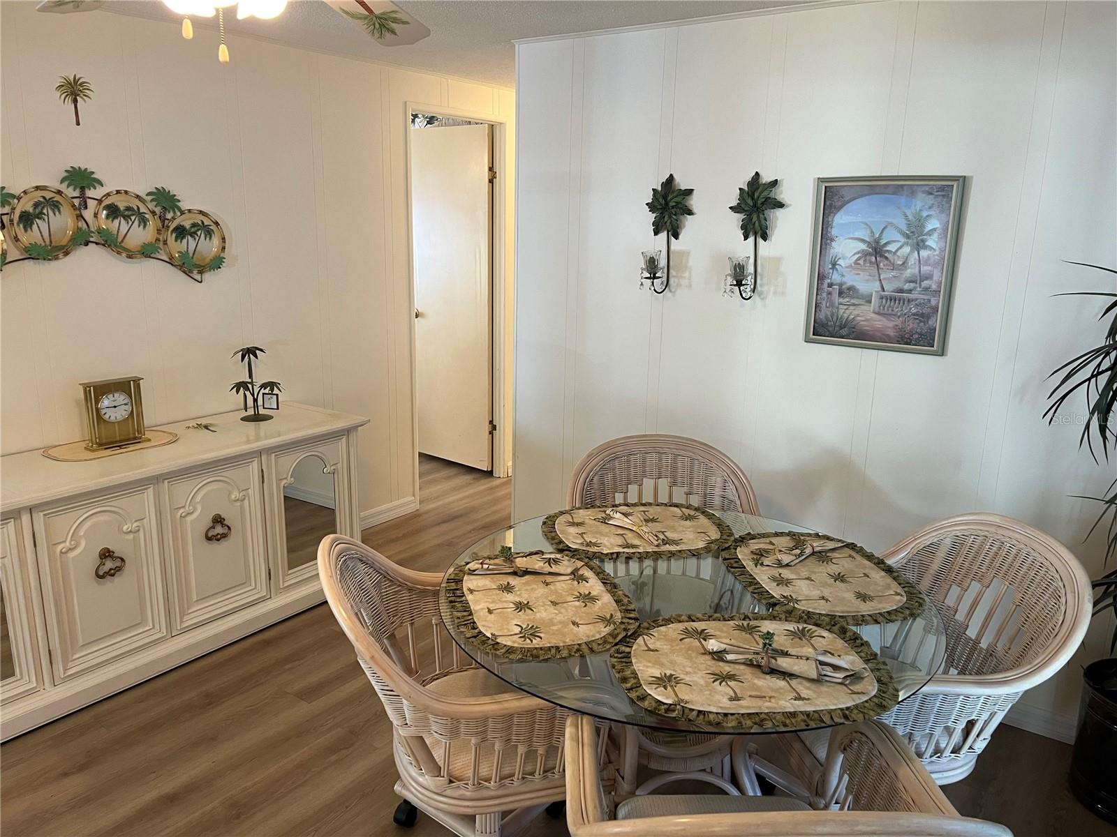 518 CERVINA DR N, VENICE, FL — photo 25