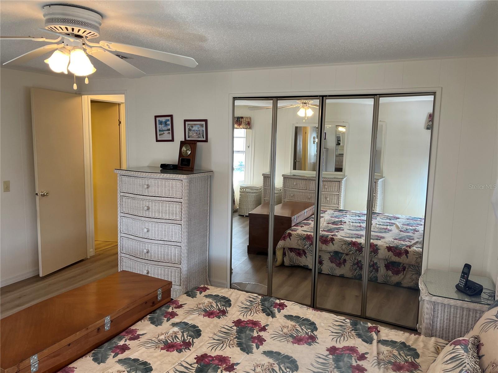518 CERVINA DR N, VENICE, FL — photo 41