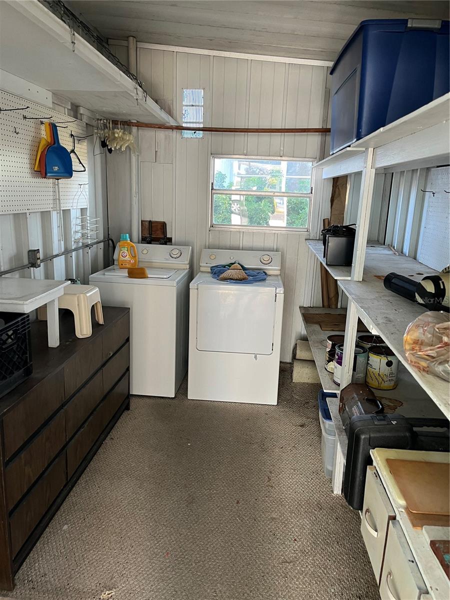 518 CERVINA DR N, VENICE, FL — photo 48