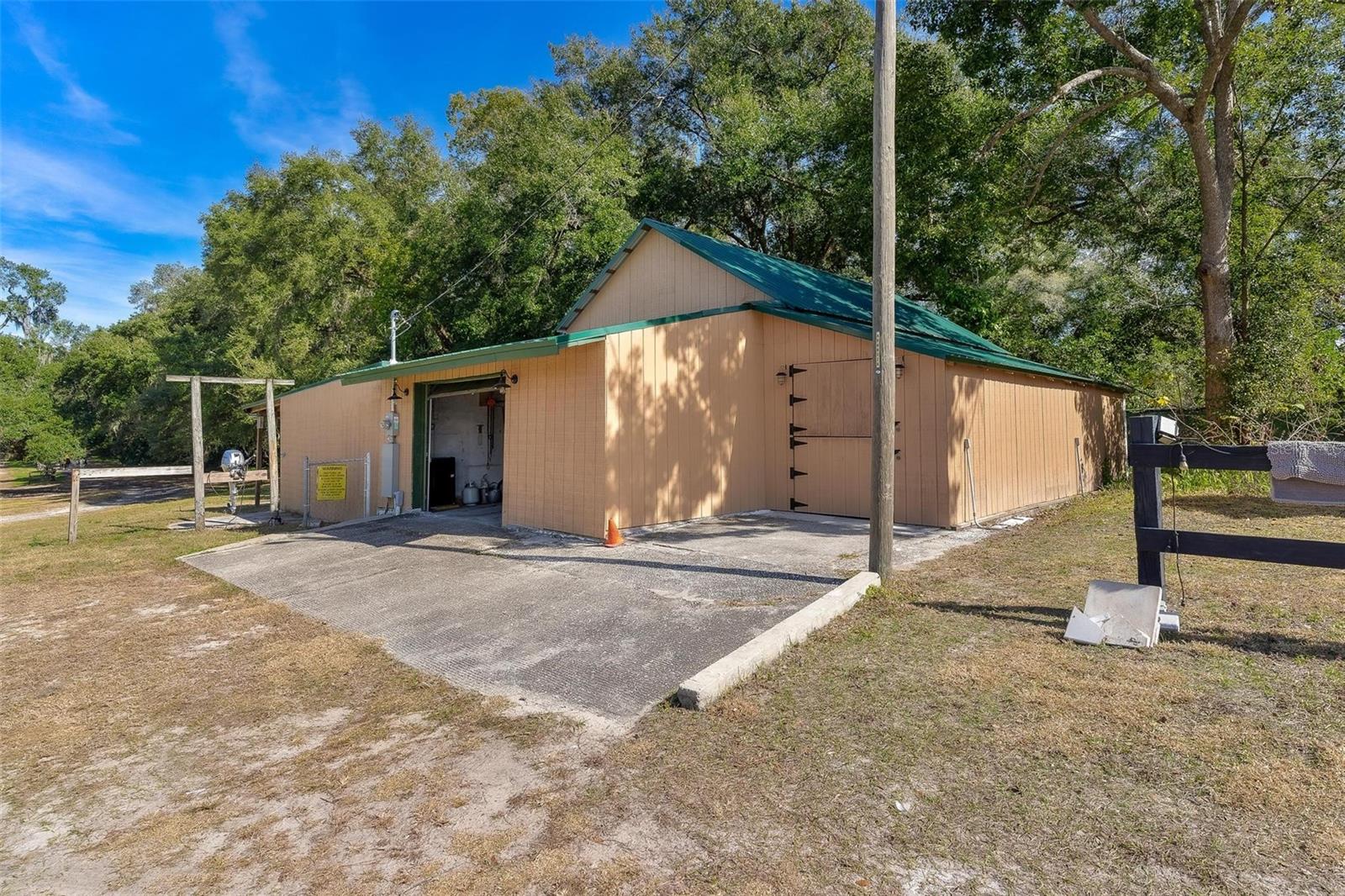 42645 W ALTOONA RD, ALTOONA, FL — photo 88