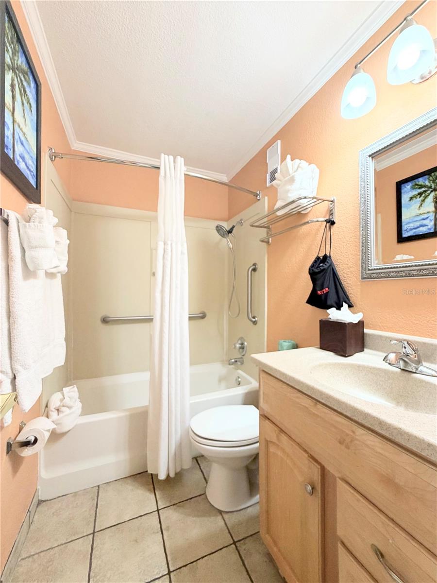 2506 N ROCKY POINT DR #305, TAMPA, FL — photo 10
