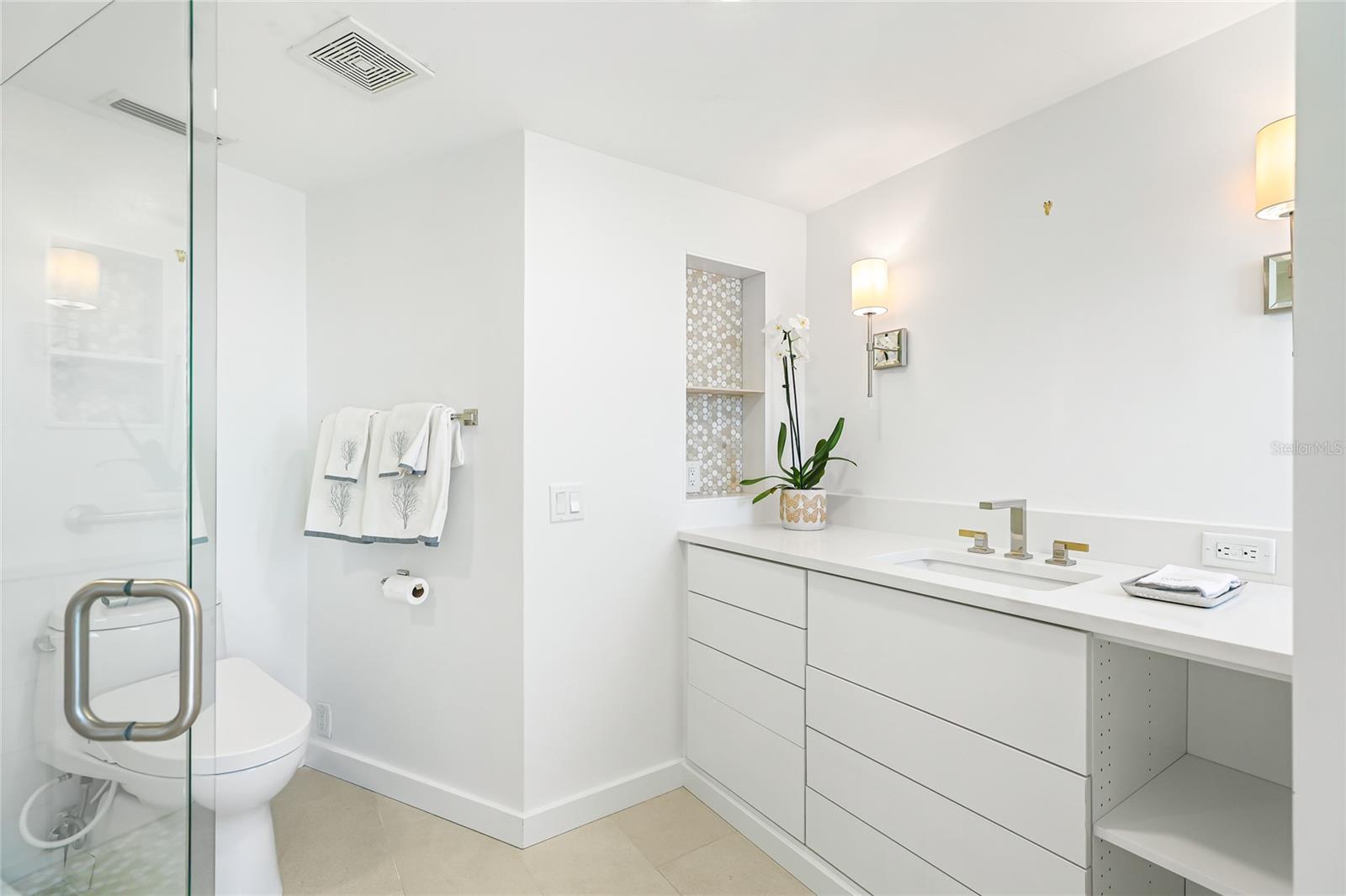 435 S GULFSTREAM AVE #1004, SARASOTA, FL — photo 17