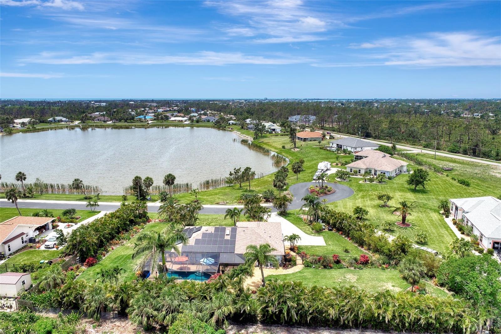 8170 CASA DE MEADOWS DR, ENGLEWOOD, FL