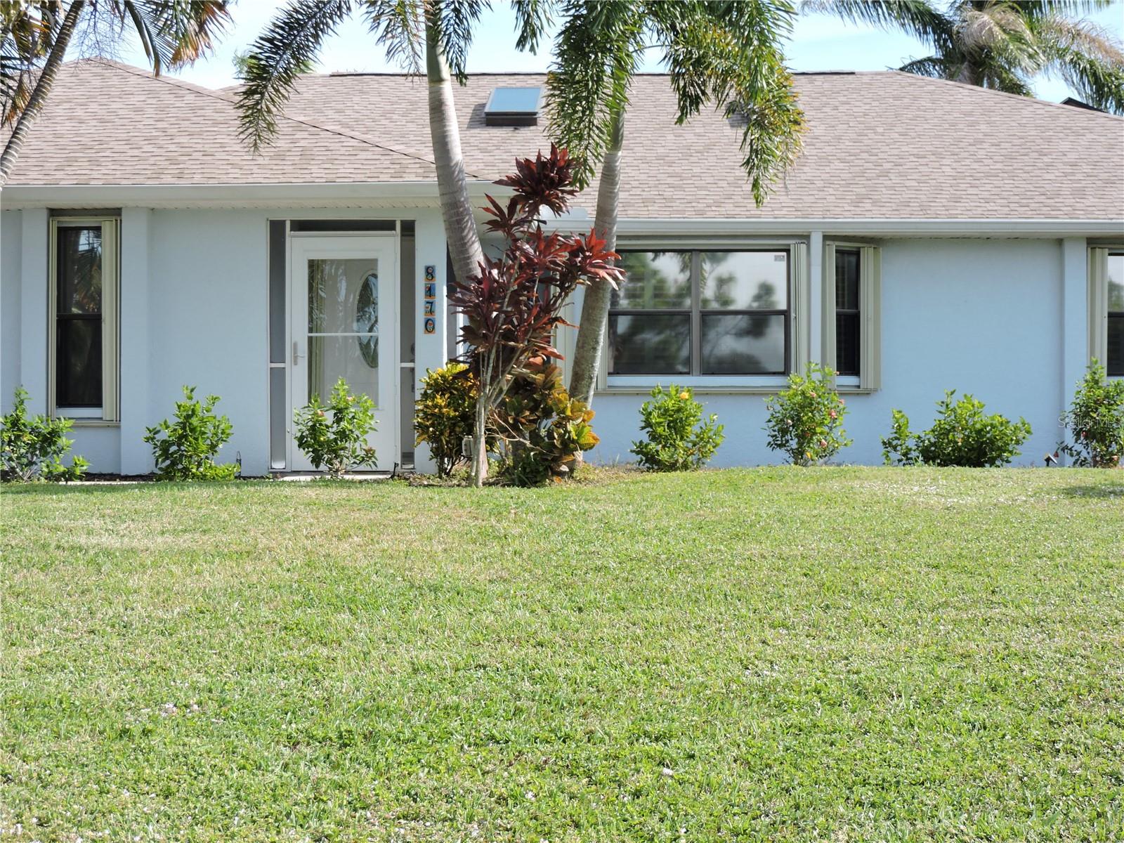 8170 CASA DE MEADOWS DR, ENGLEWOOD, FL — photo 5