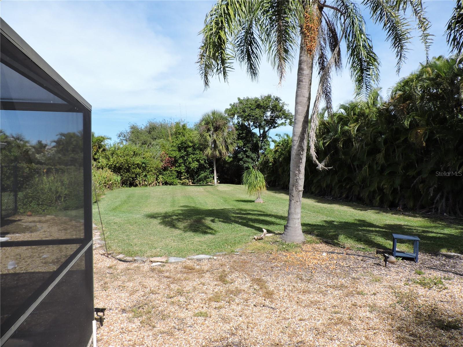 8170 CASA DE MEADOWS DR, ENGLEWOOD, FL — photo 61