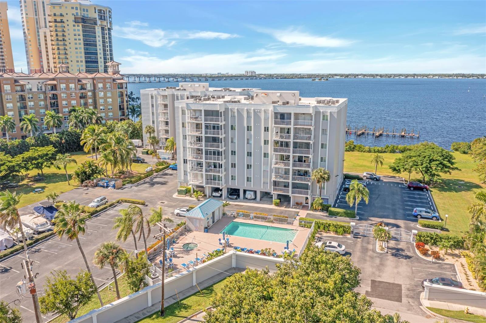 2875 PALM BEACH BLVD #205, FORT MYERS, FL