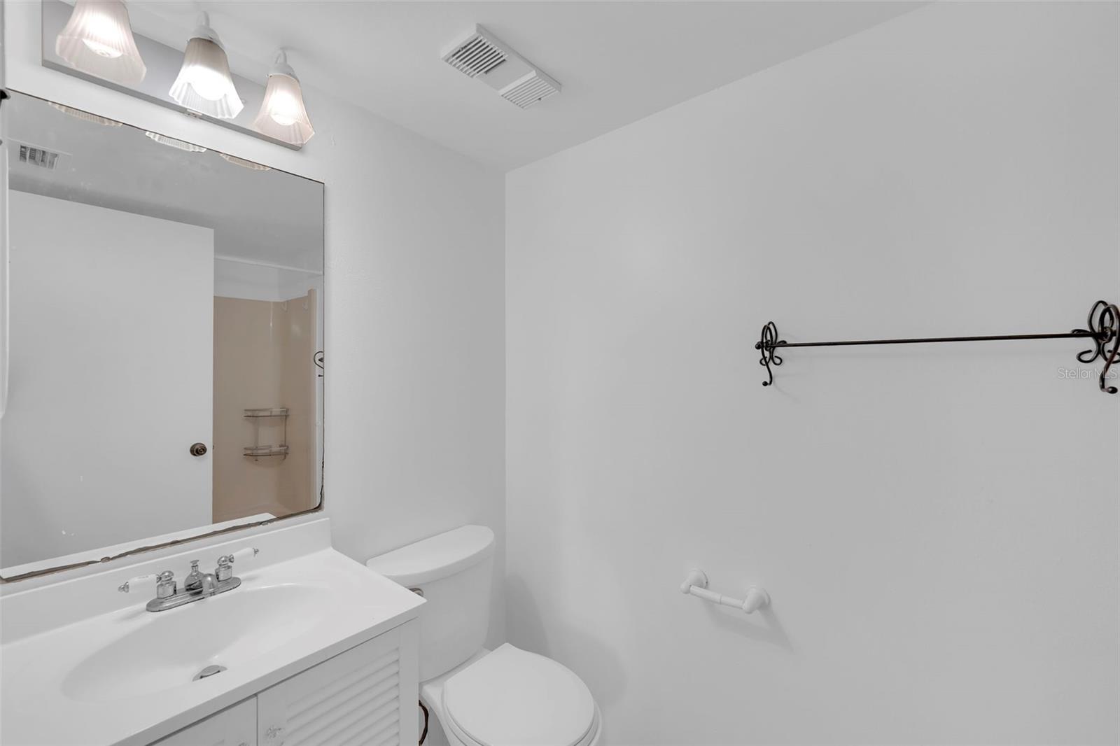 2875 PALM BEACH BLVD #205, FORT MYERS, FL — photo 16