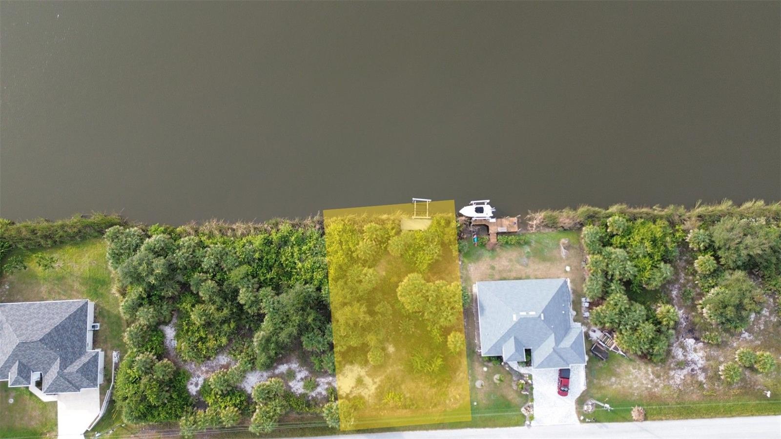 13281 LONGVILLE AVE, PORT CHARLOTTE, FL — photo 4