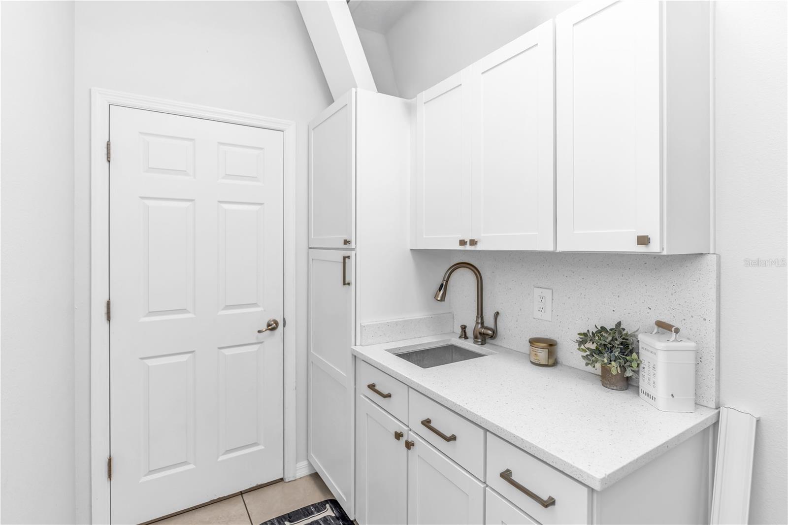 3301 BETHPAGE LOOP, MOUNT DORA, FL — photo 21