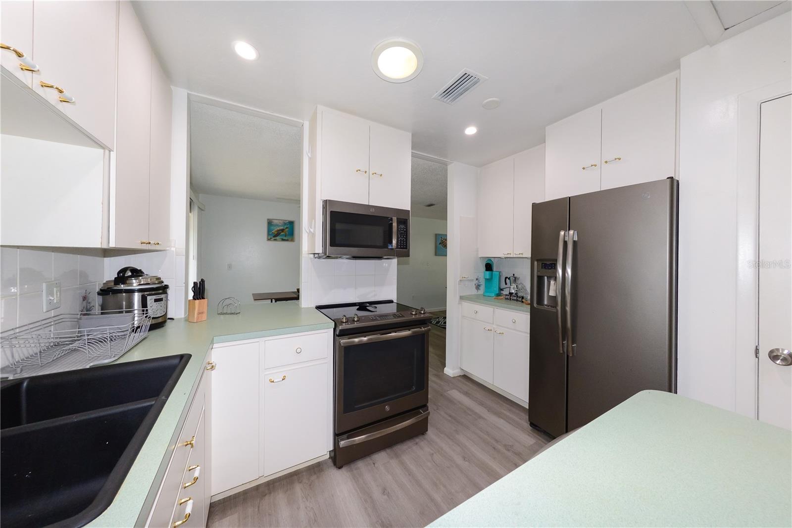 124 CADDY RD, ROTONDA WEST, FL — photo 15
