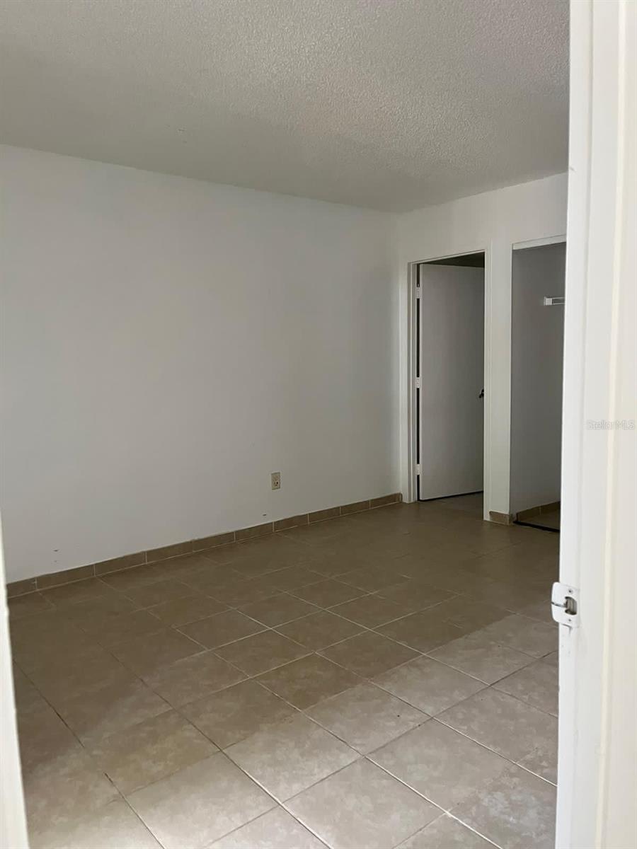 8236 FAIRWAYS CIR #D102, OCALA, FL — photo 35