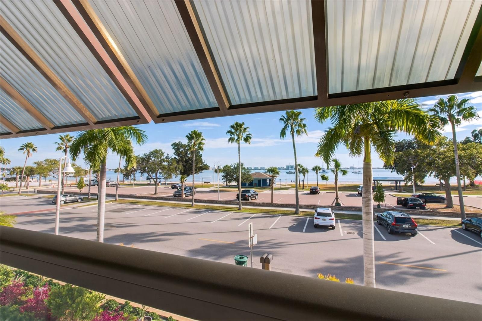 5659 SHORE BLVD S, GULFPORT, FL — photo 17