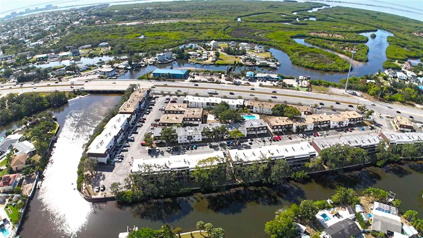 9002 TUDOR DR #K201, TAMPA, FL — photo 2
