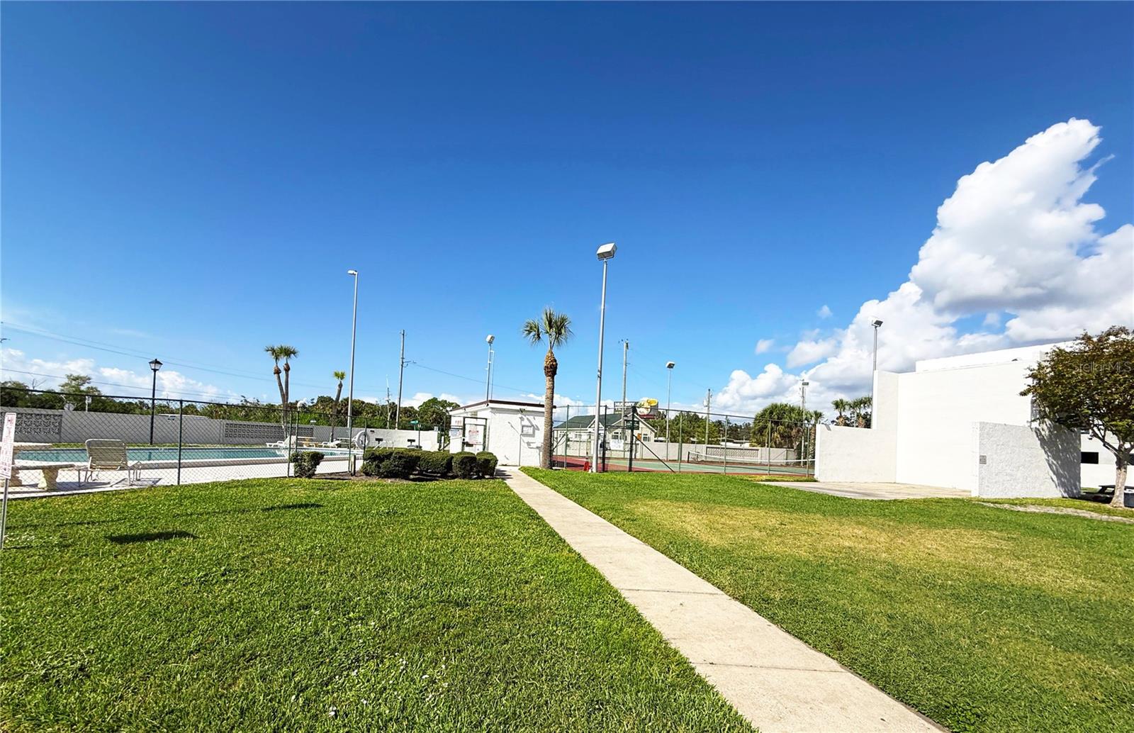 9002 TUDOR DR #K201, TAMPA, FL — photo 8